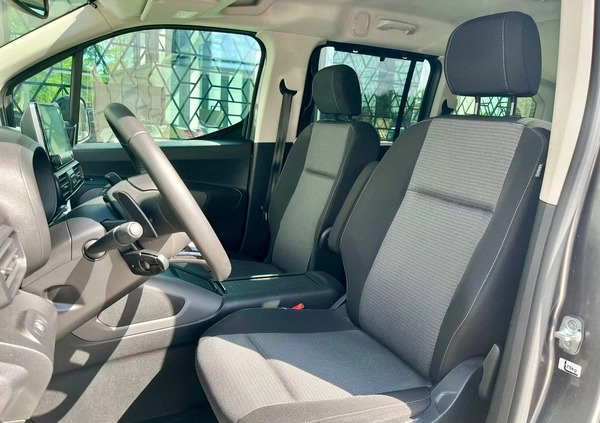 Toyota Proace City Verso cena 139900 przebieg: 19722, rok produkcji 2022 z Byczyna małe 596